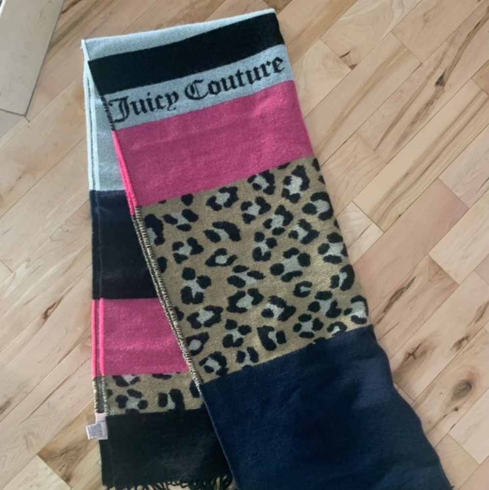 Juicy couture stripes + leopard scarf